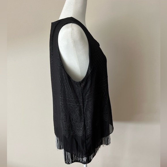 Lola and Sophie Fringe Silk Tank. Size L. Pristine Condition. - Picture 6 of 7